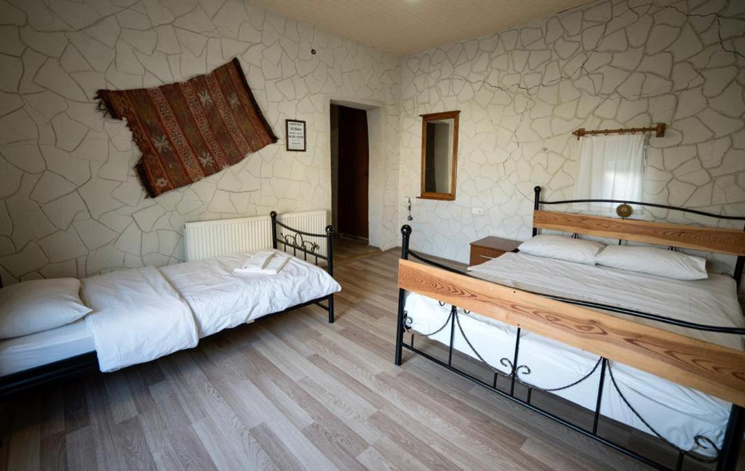 Whisper Cave House Hotel Goreme Bagian luar foto