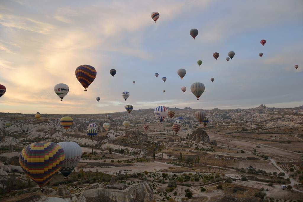 Whisper Cave House Hotel Goreme Bagian luar foto