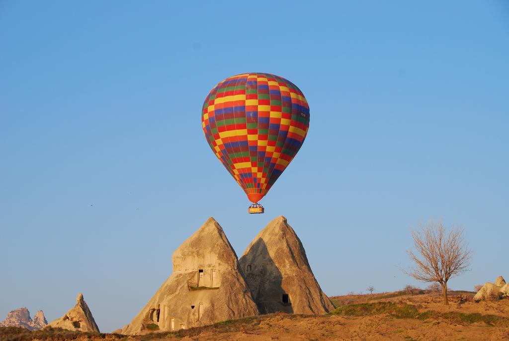 Whisper Cave House Hotel Goreme Bagian luar foto